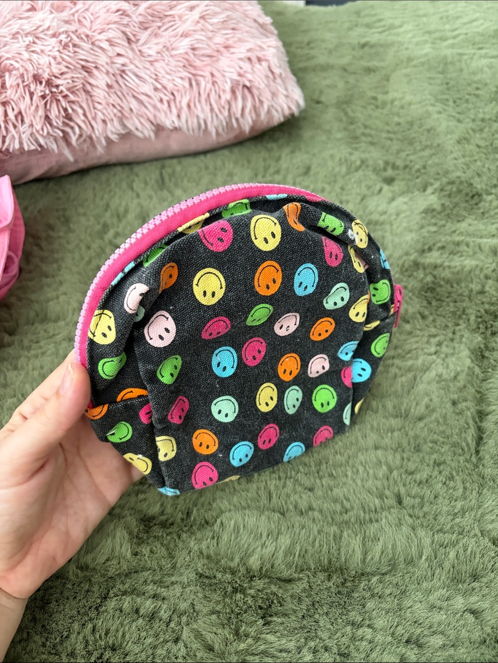 Smiley Face Round Zipper Pouch - Multi-Color - Picture 2 of 6